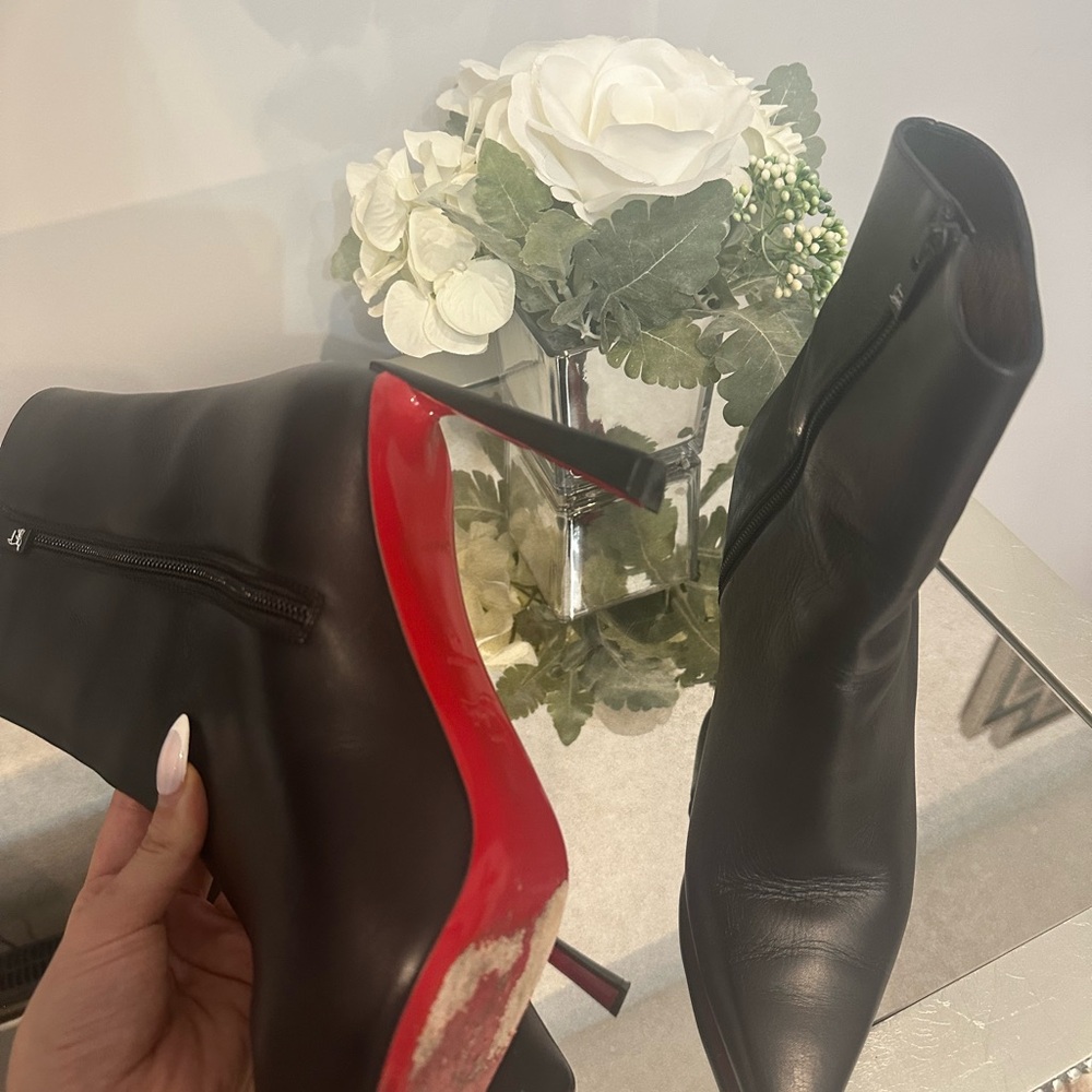 Christian Louboutin Condora Ankle boots Size 42 in black - Picture 9 of 13